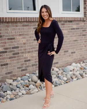 Mia's Chic Wrap Midi Dress