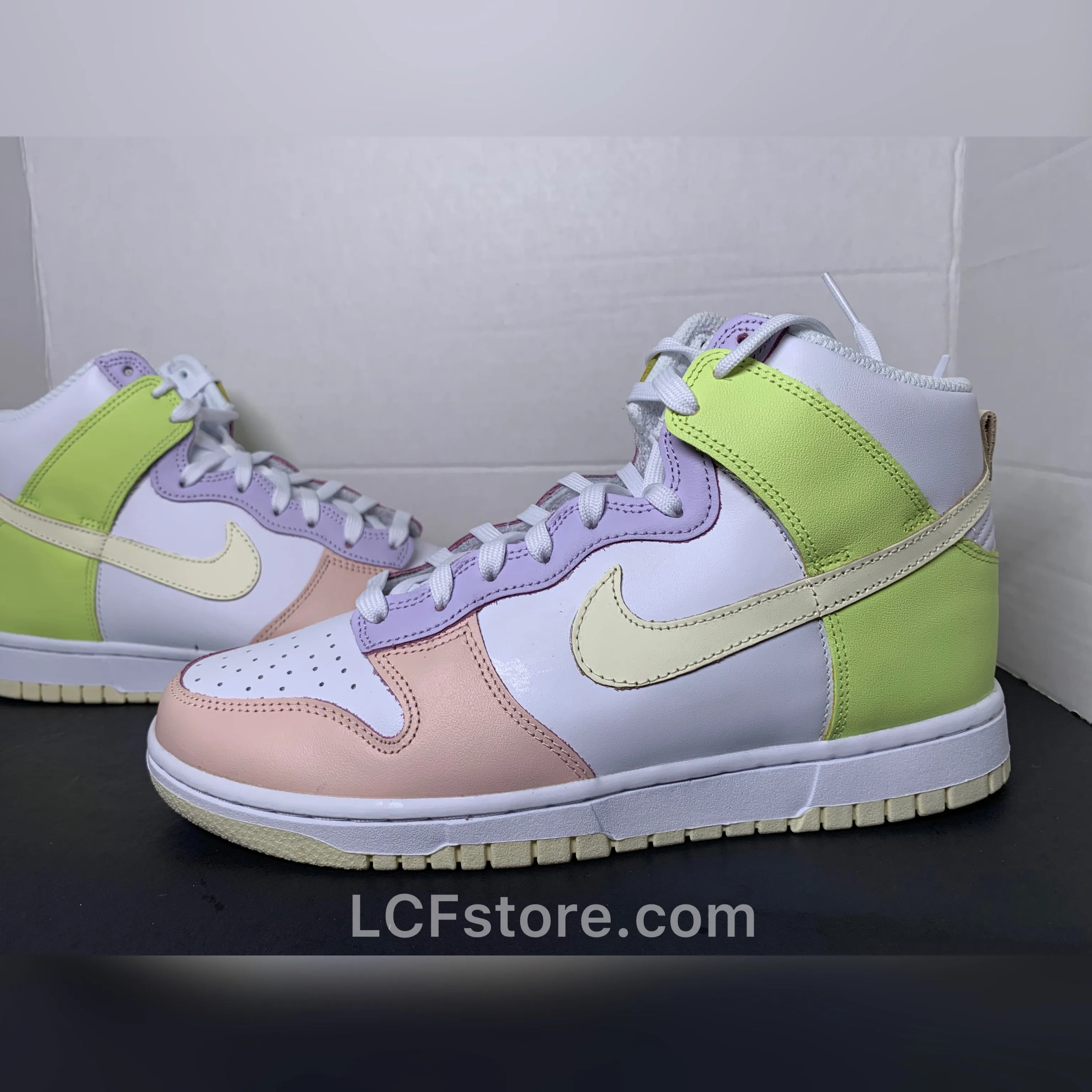 Nike Women Dunk High 'Lemon Twist'