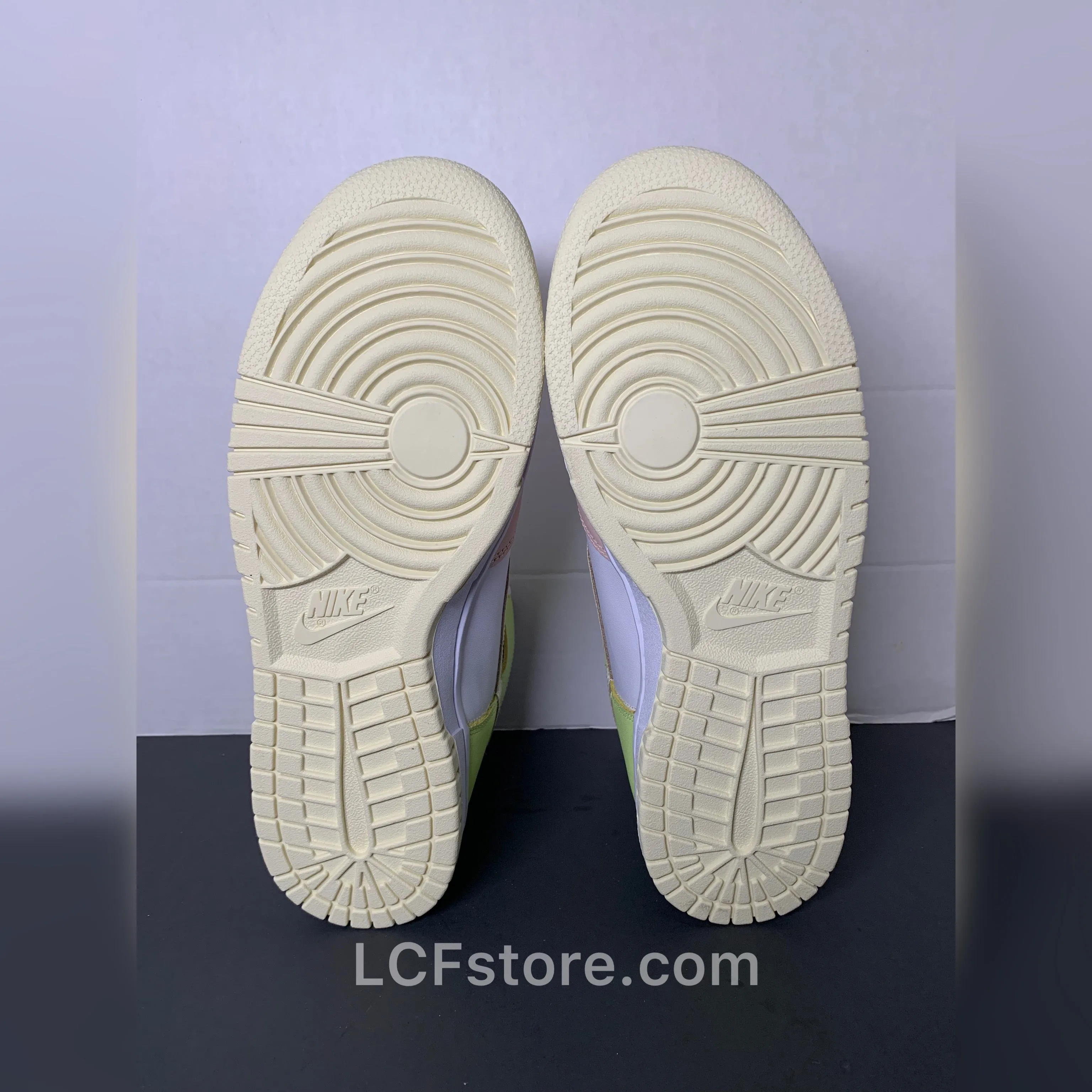 Nike Women Dunk High 'Lemon Twist'