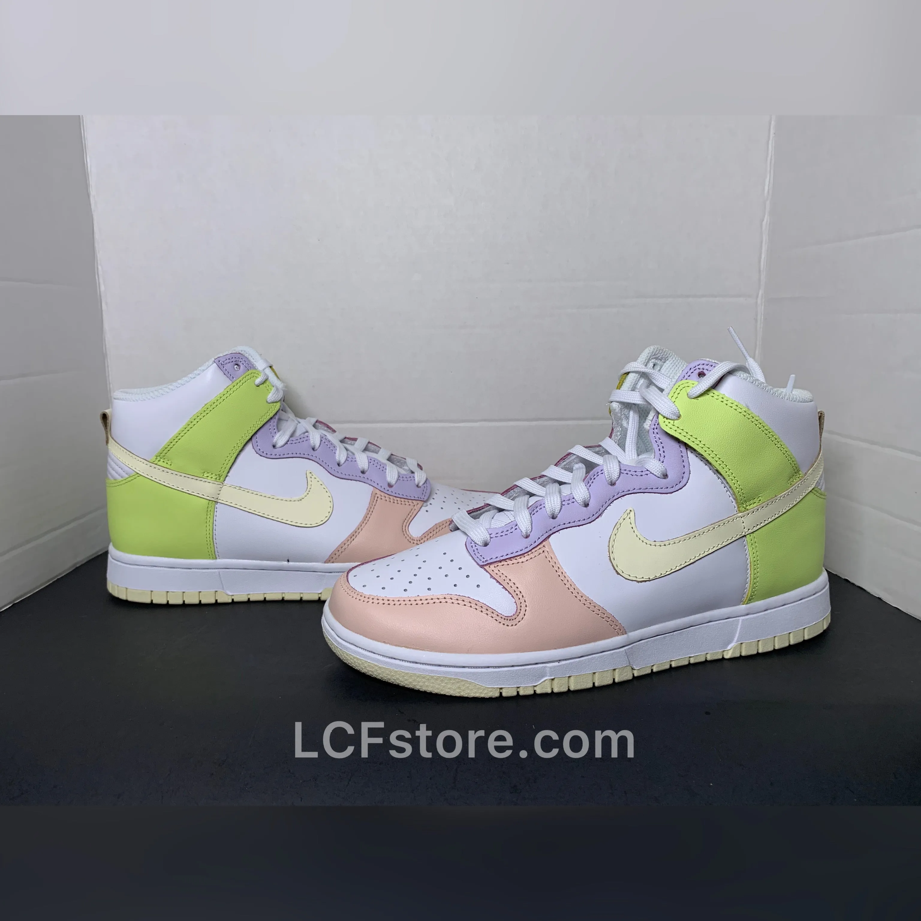 Nike Women Dunk High 'Lemon Twist'
