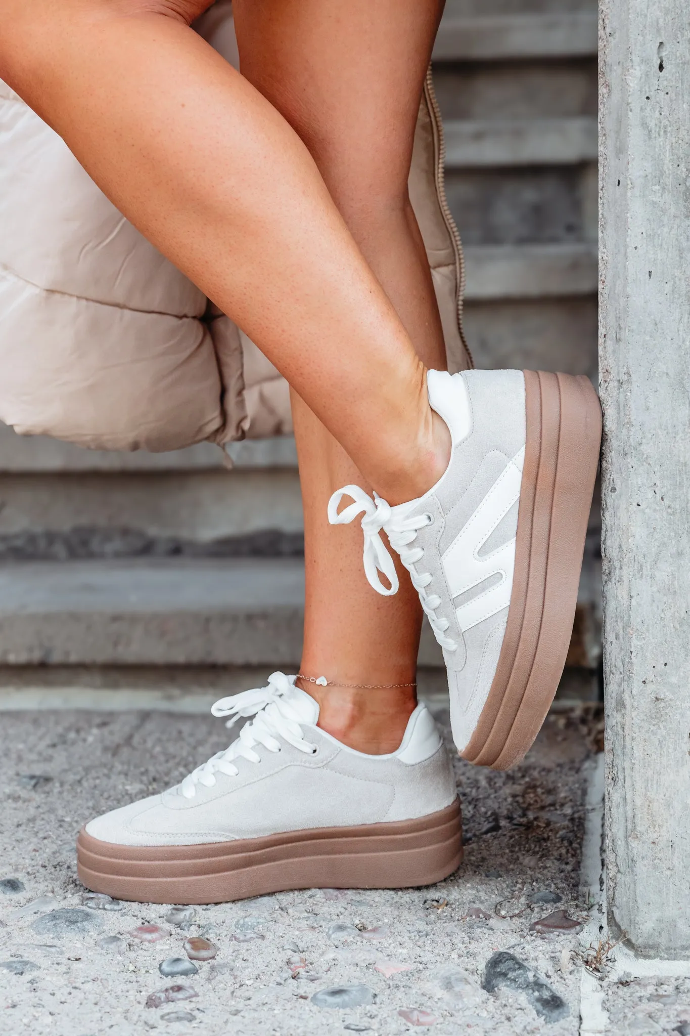 Swiftie Platform Sneakers - Beige