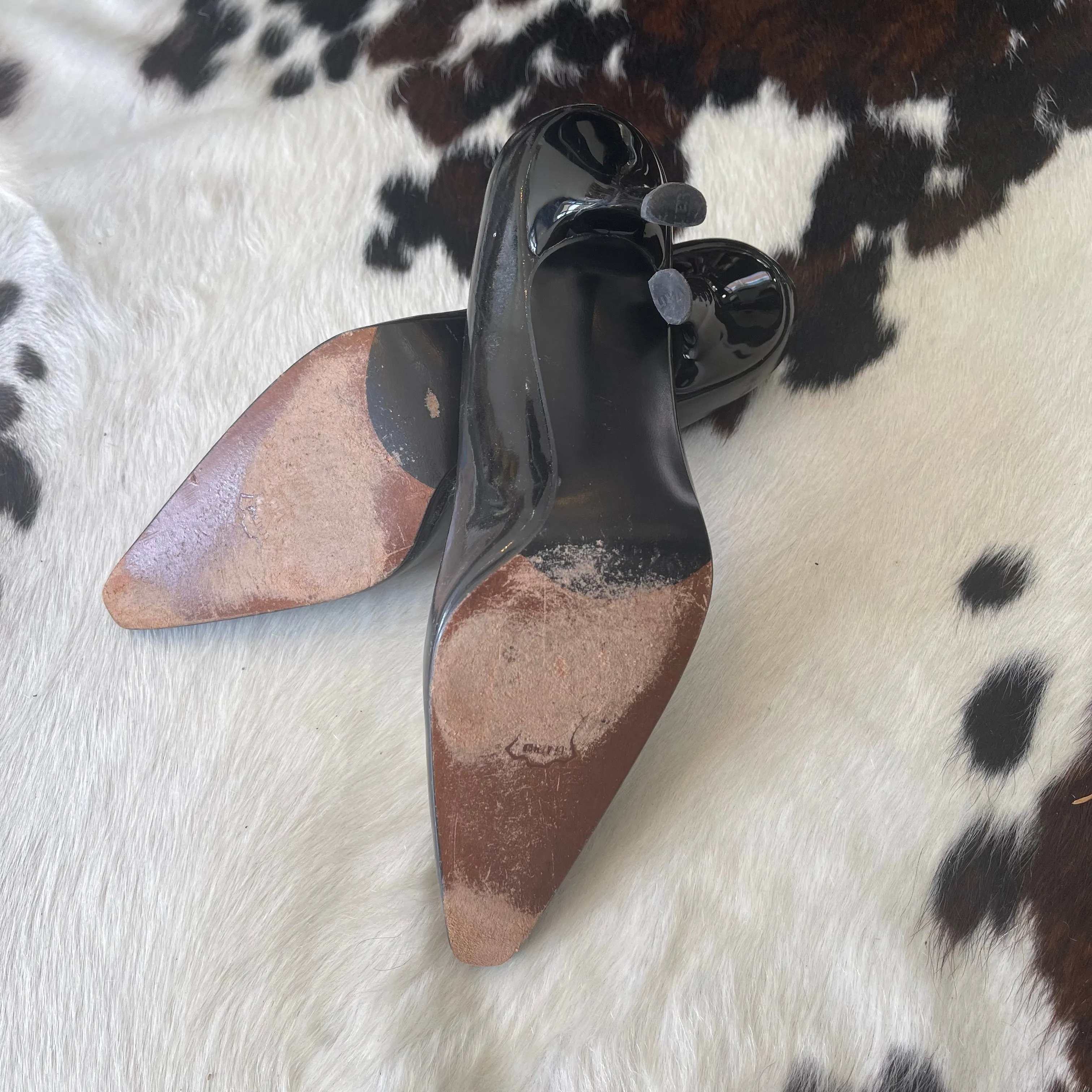 Vintage 90s Stuart Weitzman Patent Leather Pumps